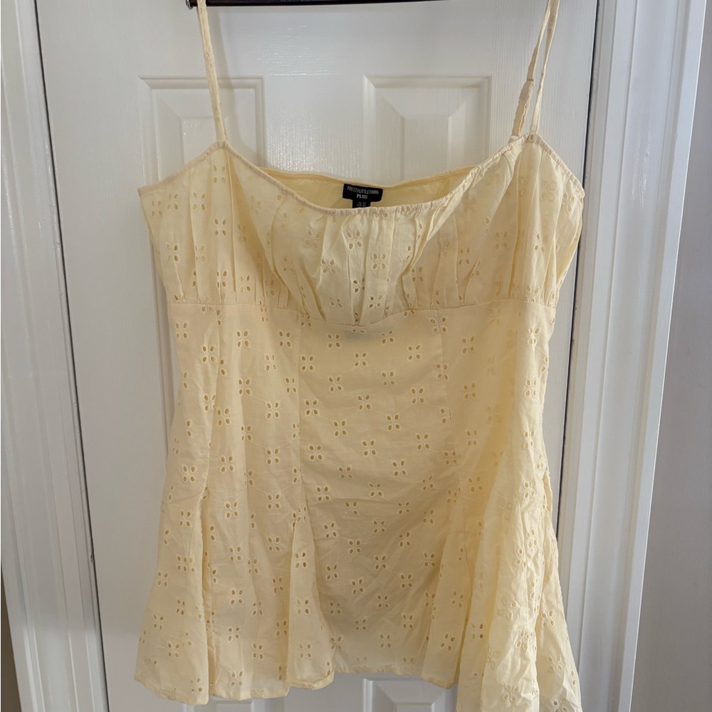 Lemon Broderie Strappy Pleated Shift Dress Size 24 NWT